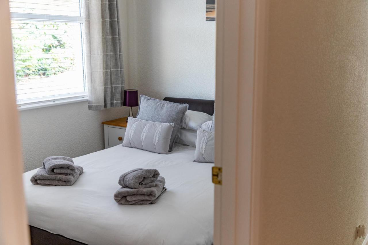 2 Chatsworth Riverscape Apartments - Peaceful Apartment In Great Location With Free Parking Overlooking The Gannel Just A Short Walk From Newquays Incredible Beaches And Local Amenities New Quay Esterno foto